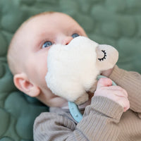 Done by Deer rammelaar met bijtring sheepy blue 5712643060703 b