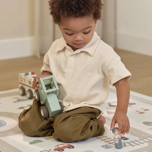 Little Dutch houten tractor + popje 8713291225510