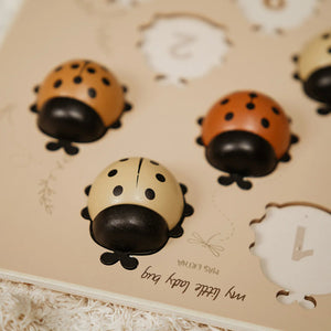 Mrs Ertha houten puzzel lieveheersbeestjes XL 3jr 10stks 7427254922507 a