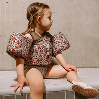 Mrs Ertha splasher magic garden a