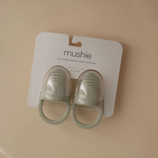 Mushie fruitspeen cambridge blue