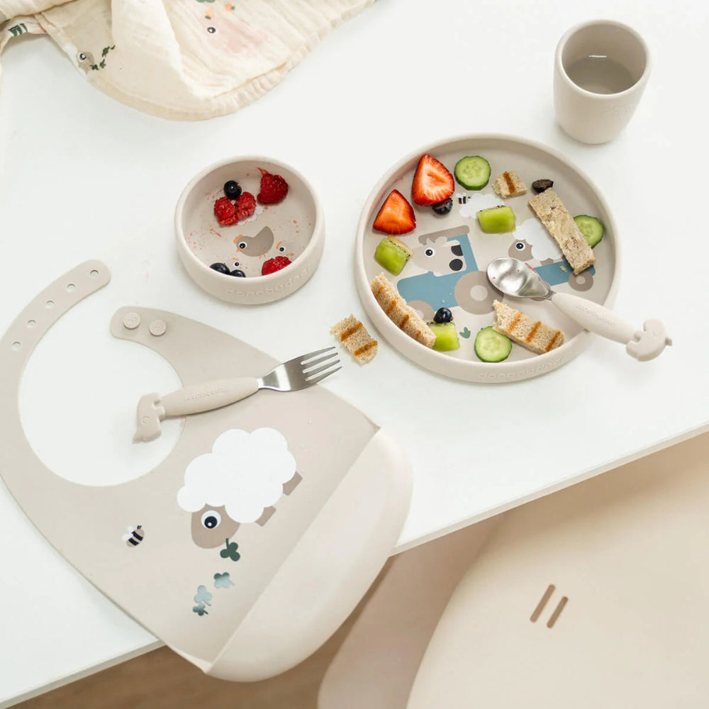 Done by Deer stick & stay babyservies set tiny farm sand 100% siliconen