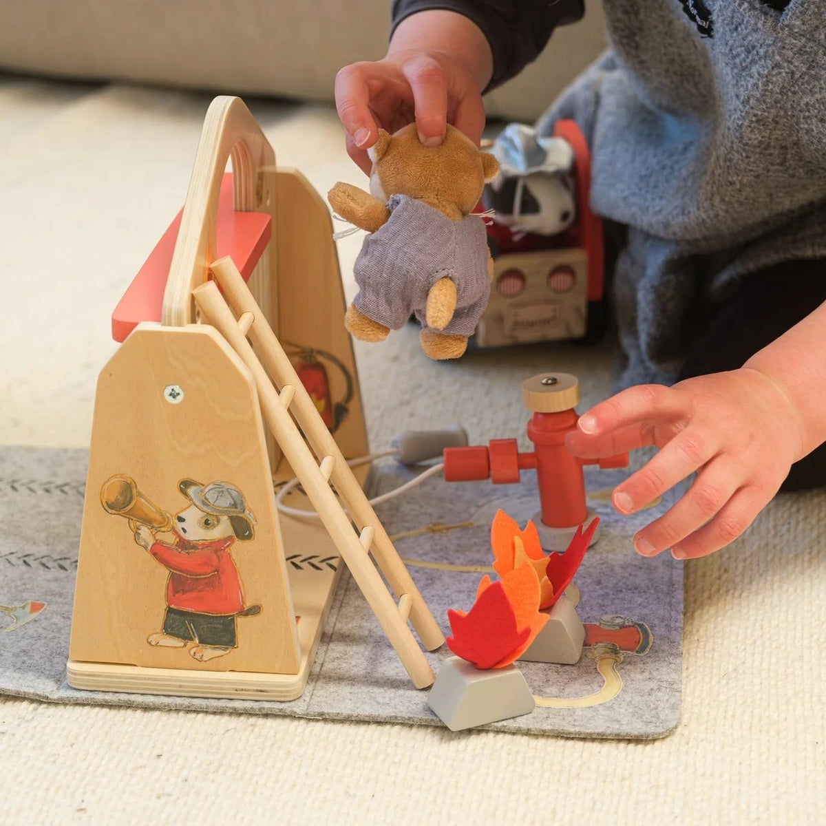 Egmont Toys vilten huisje brandweerkazerne met miniatuurvriendje 18 mnd+