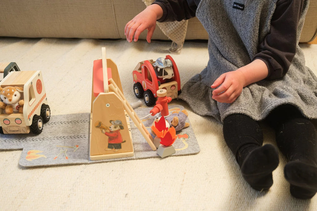 Egmont Toys vilten huisje brandweerkazerne met miniatuurvriendje 18 mnd+
