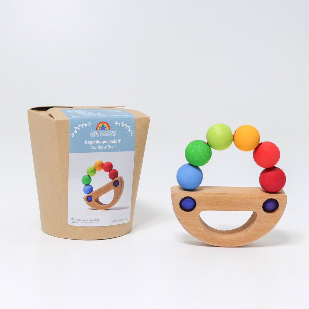 GRIMMS babyspeeltje regenboog boot  0 mnd+ Esdoorn en Beukenhout