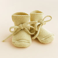 HVID slofjes light yellow 0-9 mnd