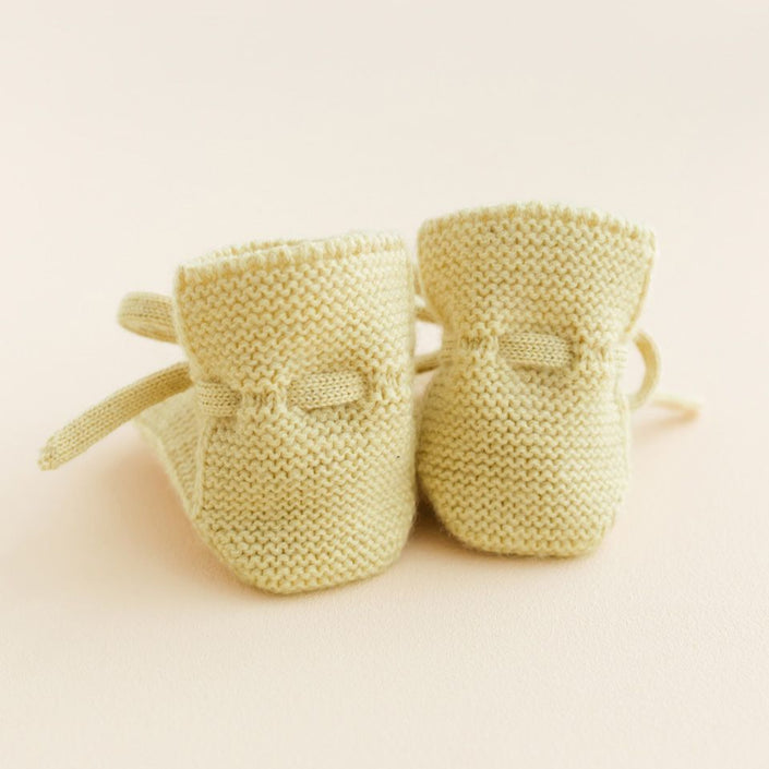 HVID slofjes light yellow 0-9 mnd c