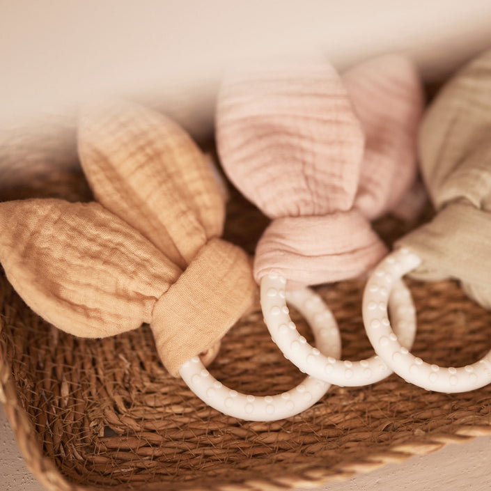 Jollein siliconen bijtring bunny ears roze