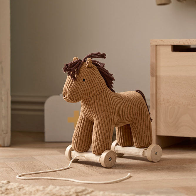 Kids_Concept_trekpaard_Vera_1jr_7340028736639_b