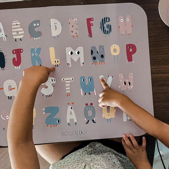 Noui Noui placemat XL ABC