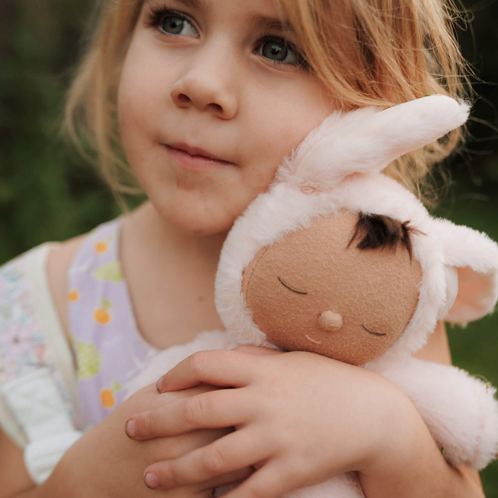 Olli_Ella_Cozy_Dinkum_Bunny_Pip_9353515050543_b