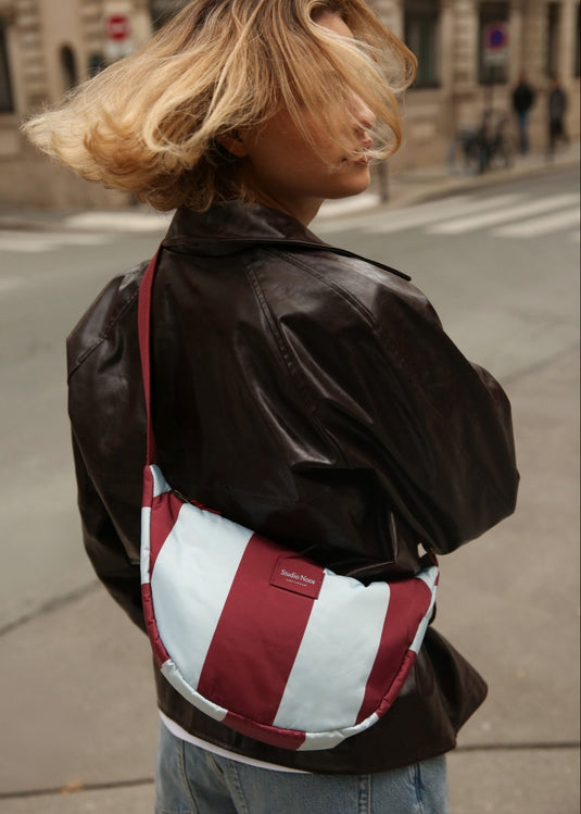 Studio Noos fanny pack bold stripe