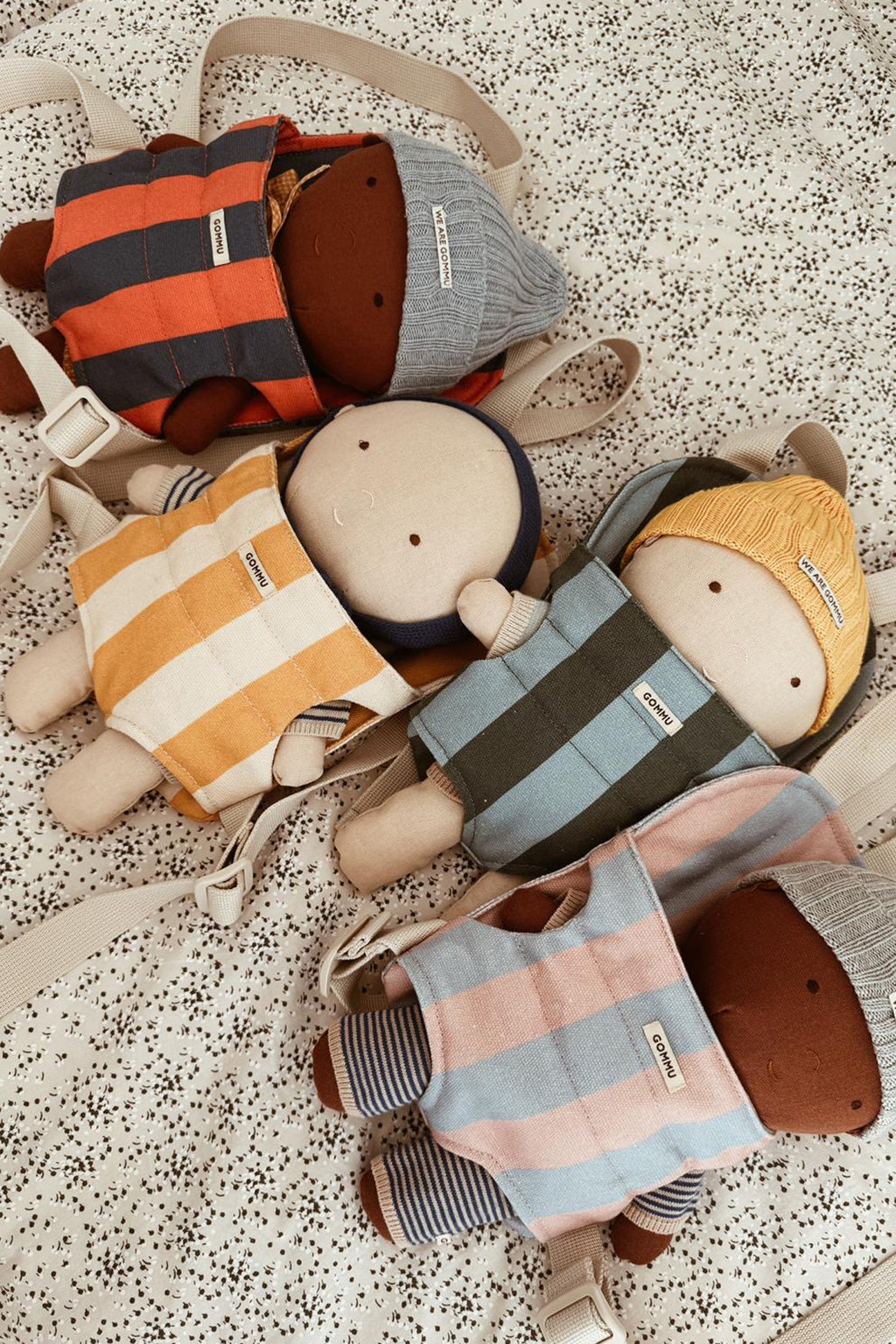 We are gommu poppendraagzak big stripe navy-red 3 jr+ kopen