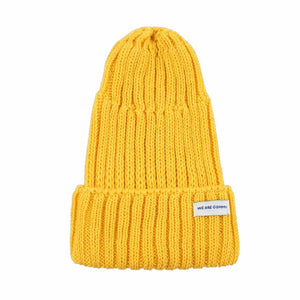 We are gommu poppenbeanie Yellow 18 mnd+