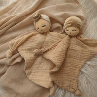 Mrs Ertha knuffeldoekje Dou nude