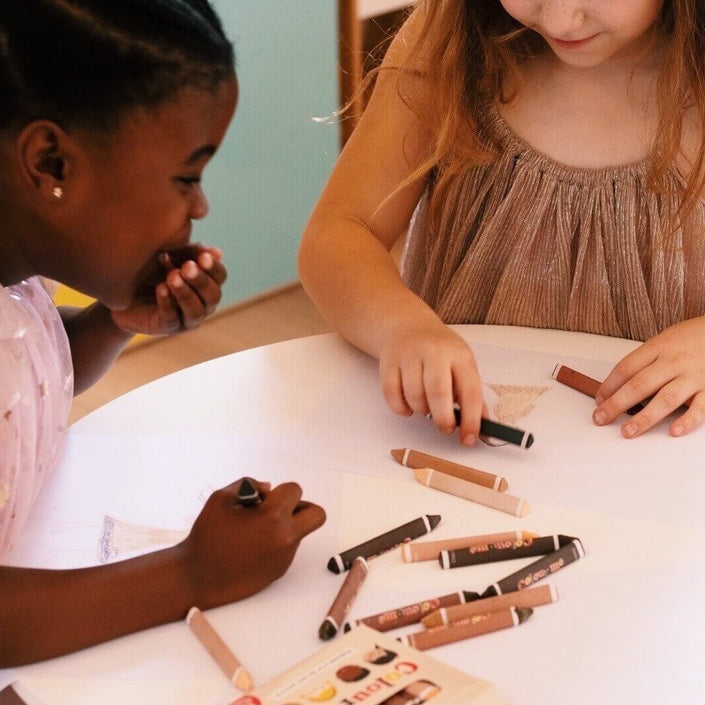 Colour me Kids skin crayons 12