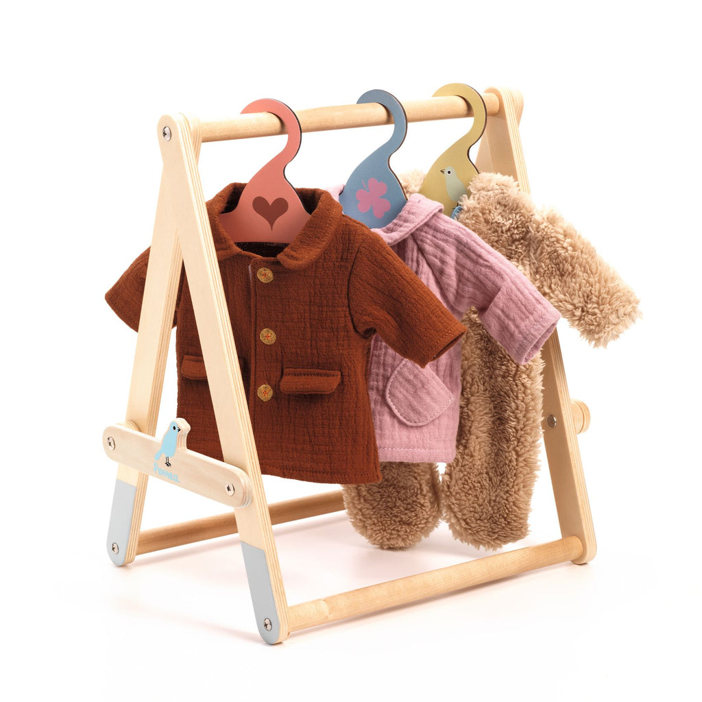 DJECO poppenkledingrek + hangers 3 jr+