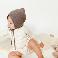 HVID mutsje Dolly otter 1-3 mnd