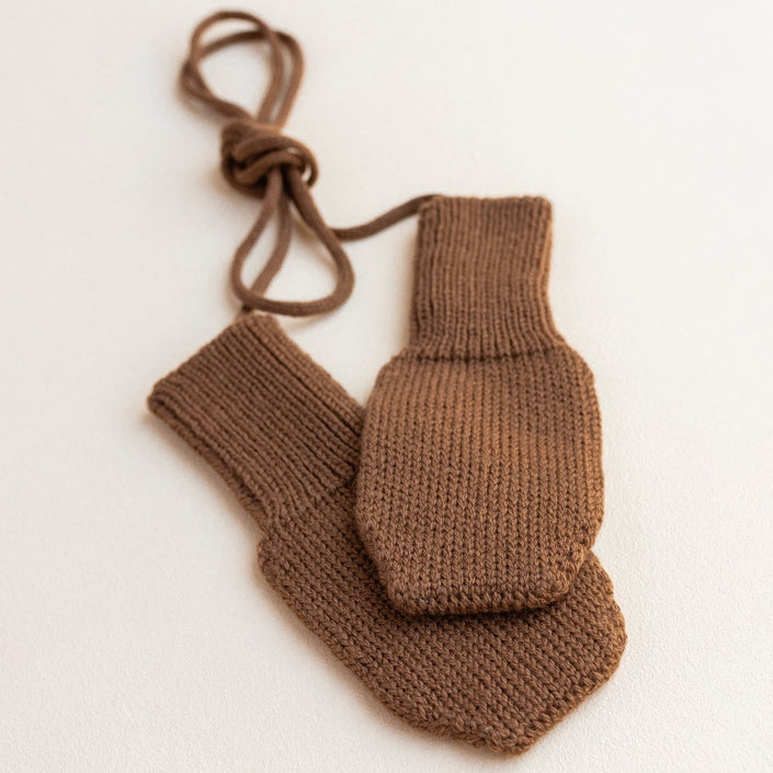 HVID wantjes Fiza chocolate 6-24 mnd