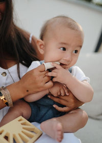 Mushie baby tandenborstel sand blue