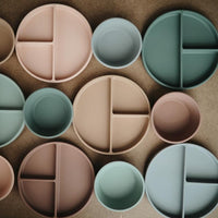 Mushie siliconen bord thyme green