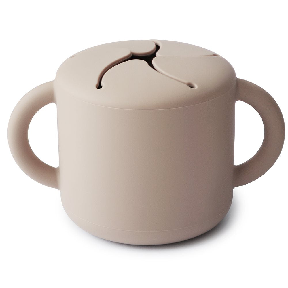 Mushie snack cup shifting sand