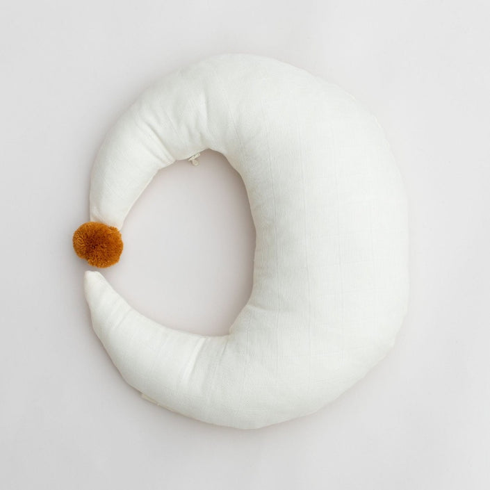 Play at Slaep  kussen moon small latte