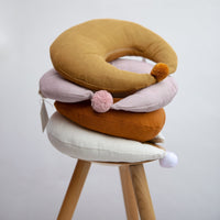 Play at Slaep  kussen moon small latte