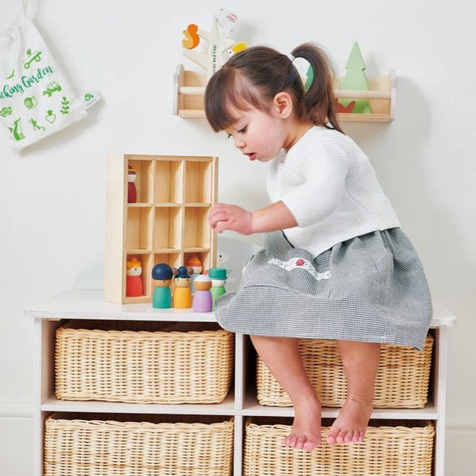 Tender Leaf Toys hotel Happy folk 3jr+ 4608370