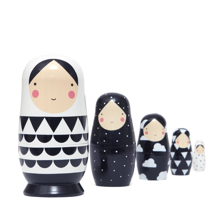 Petit Monkey nesting dolls zwart wit