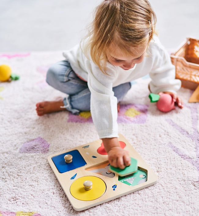 Petit Monkey vormenpuzzel One day at the zoo 12 mnd+